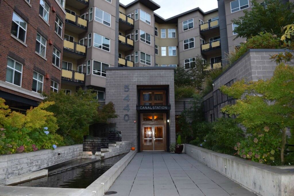 Property Photo:  5440 Leary Avenue NW 307  WA 98107 