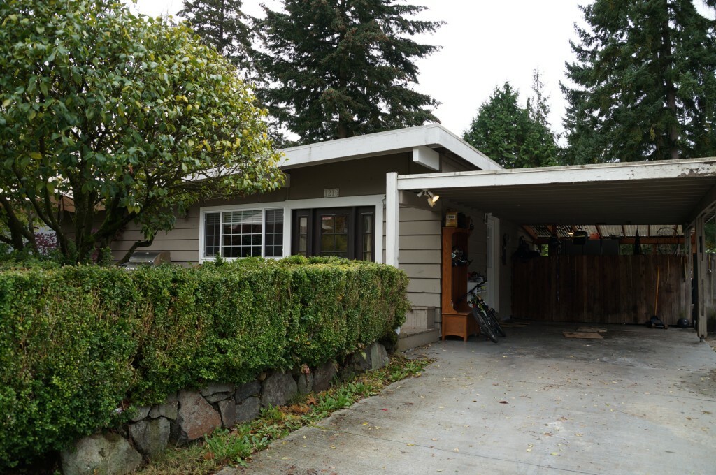 Property Photo:  1219 147th Ave SE  WA 98007 