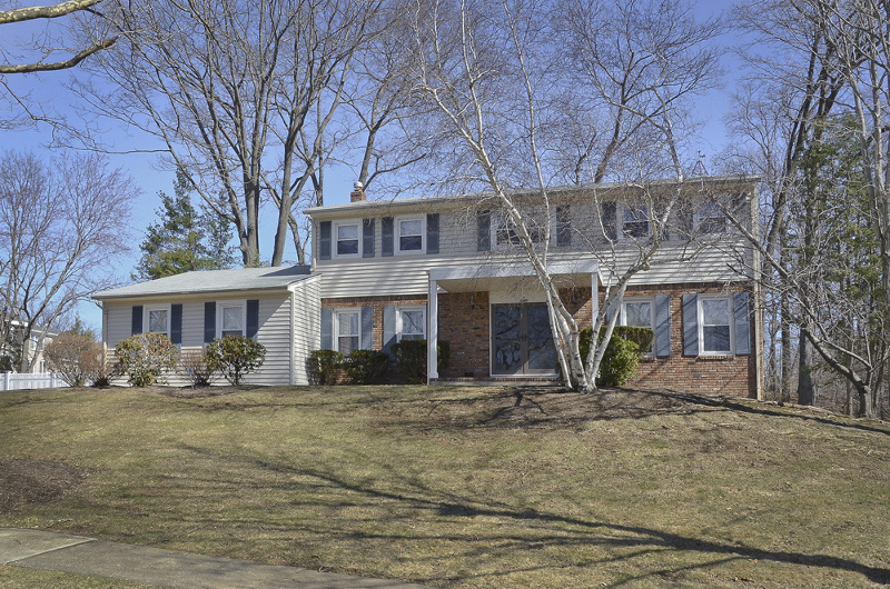 Property Photo: 6 Tallwood Ct NJ 07950