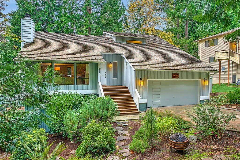 Property Photo: 1505 207th Place NE WA 98074