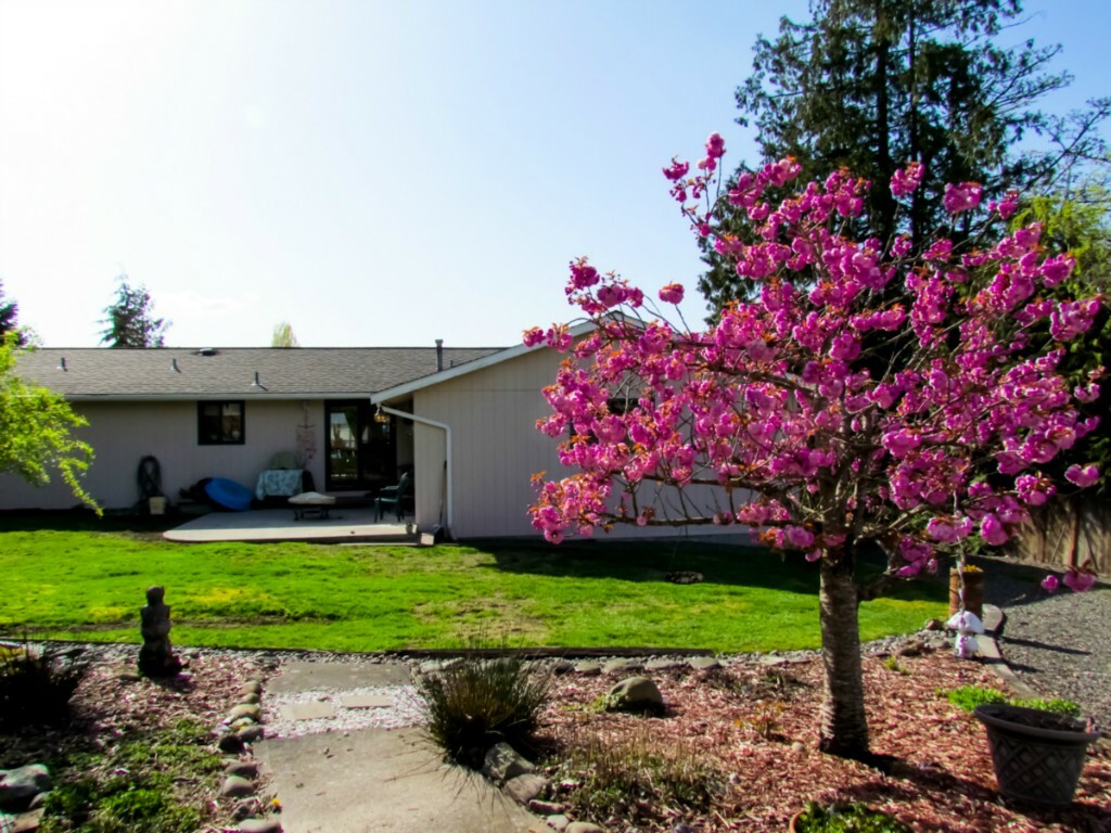 Property Photo:  1202 N Waugh Rd  WA 98273 