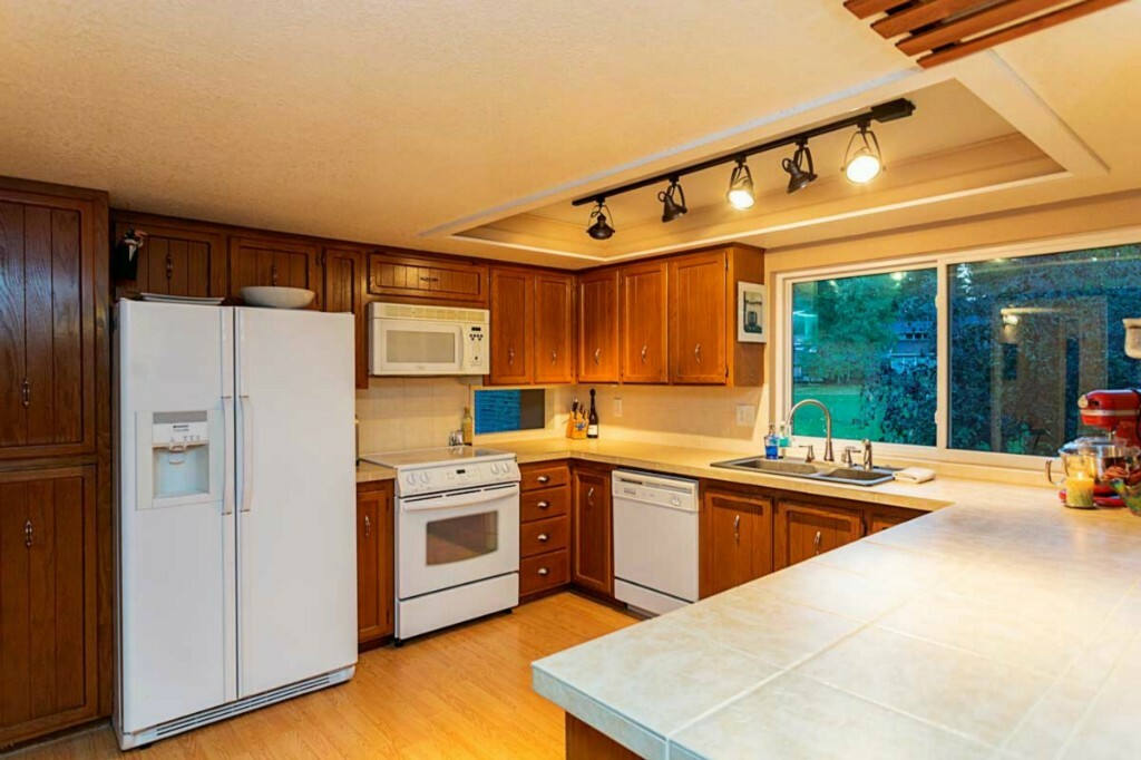 Property Photo: 15807 23rd Lane SE WA 98012