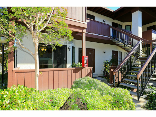 Property Photo:  425 Costa Mesa Terrace A  CA 94085 