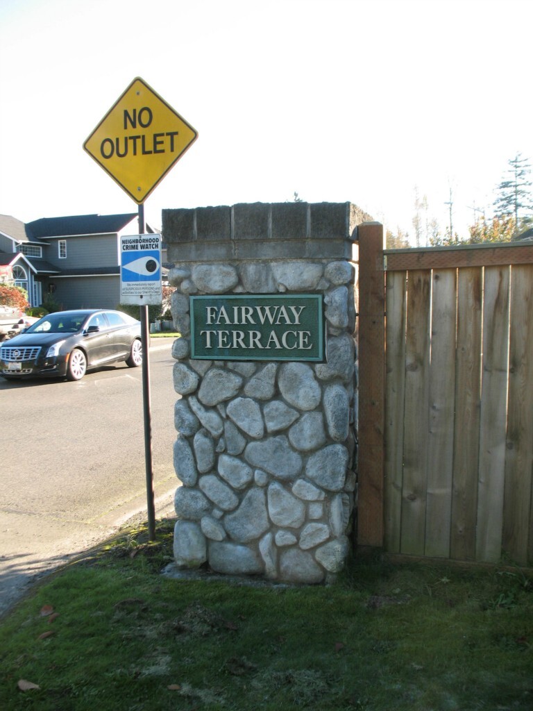 Property Photo: 9415 137th St E WA 98373