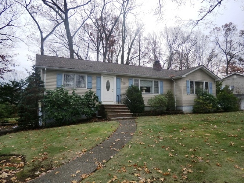 Property Photo: 23 Crestview Ter NJ 07981
