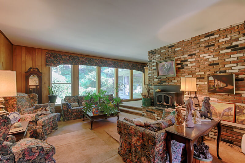 Property Photo: 32 Brookvale Rd NJ 07405