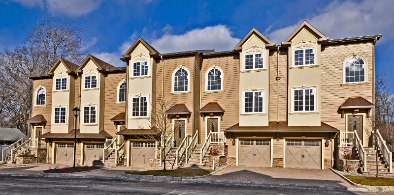 Property Photo: 471 Doremus Ave Unit C4 NJ 07452