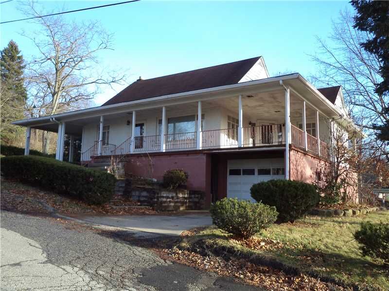 Property Photo:  416 Vogel Way  PA 15068 