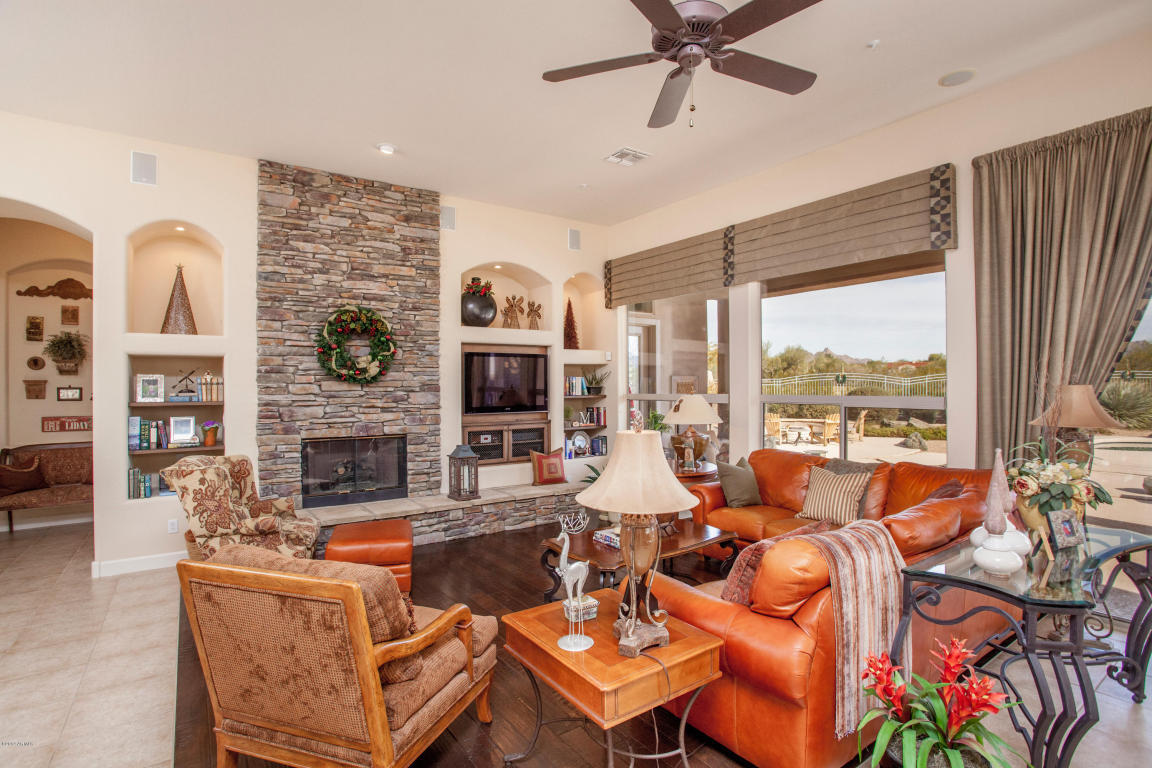 Property Photo: 20959 N 79th Place AZ 85255