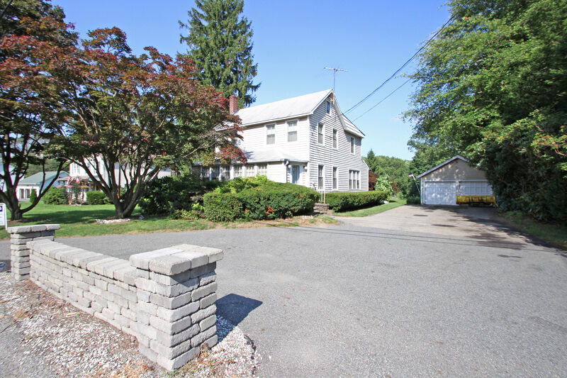 Property Photo:  1420 Macopin Rd  NJ 07480 