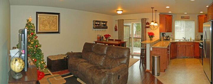 Property Photo:  764 NE Glenridge Court  WA 98310 