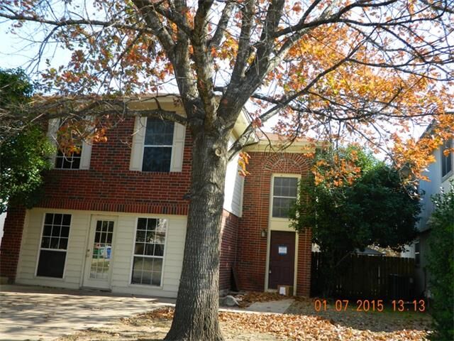 Property Photo:  823 Smoke Signal Pass  TX 78660 