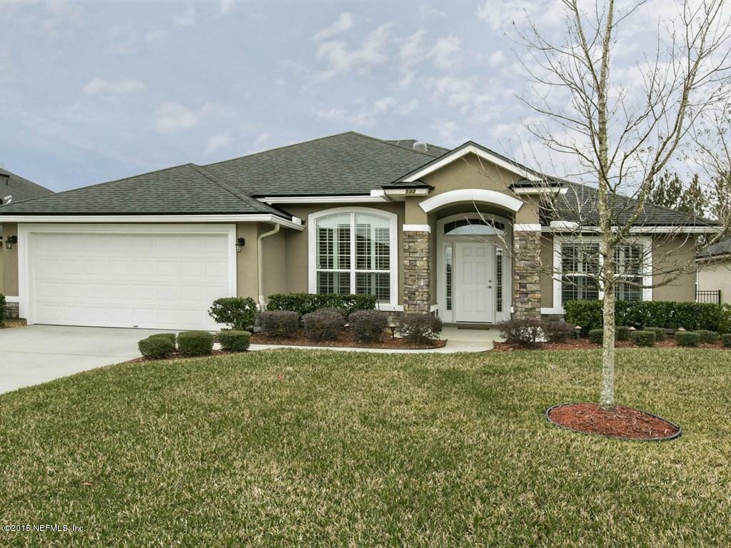 Property Photo: 133 Linda Lake Lane FL 32095
