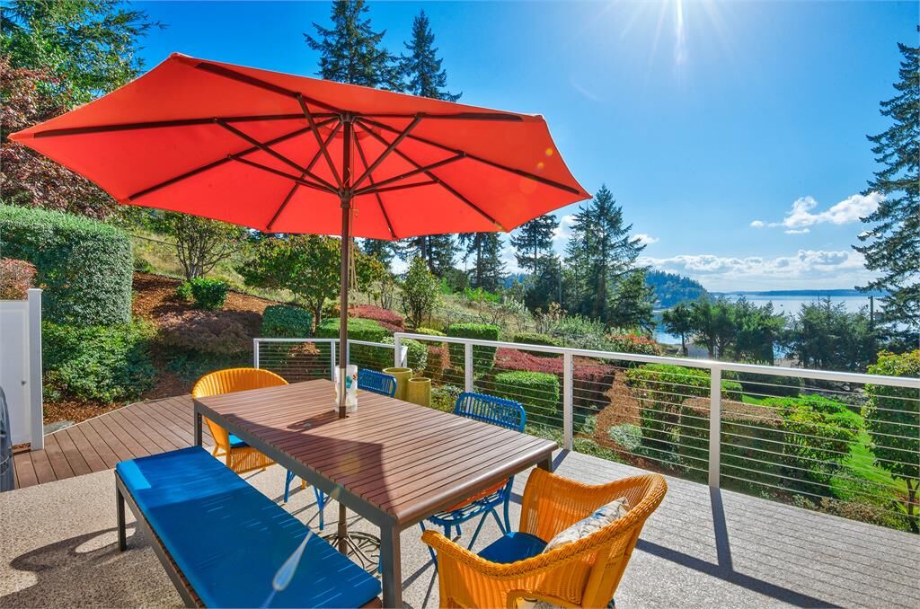 Property Photo: 2910 91st Avenue Ct NW WA 98335