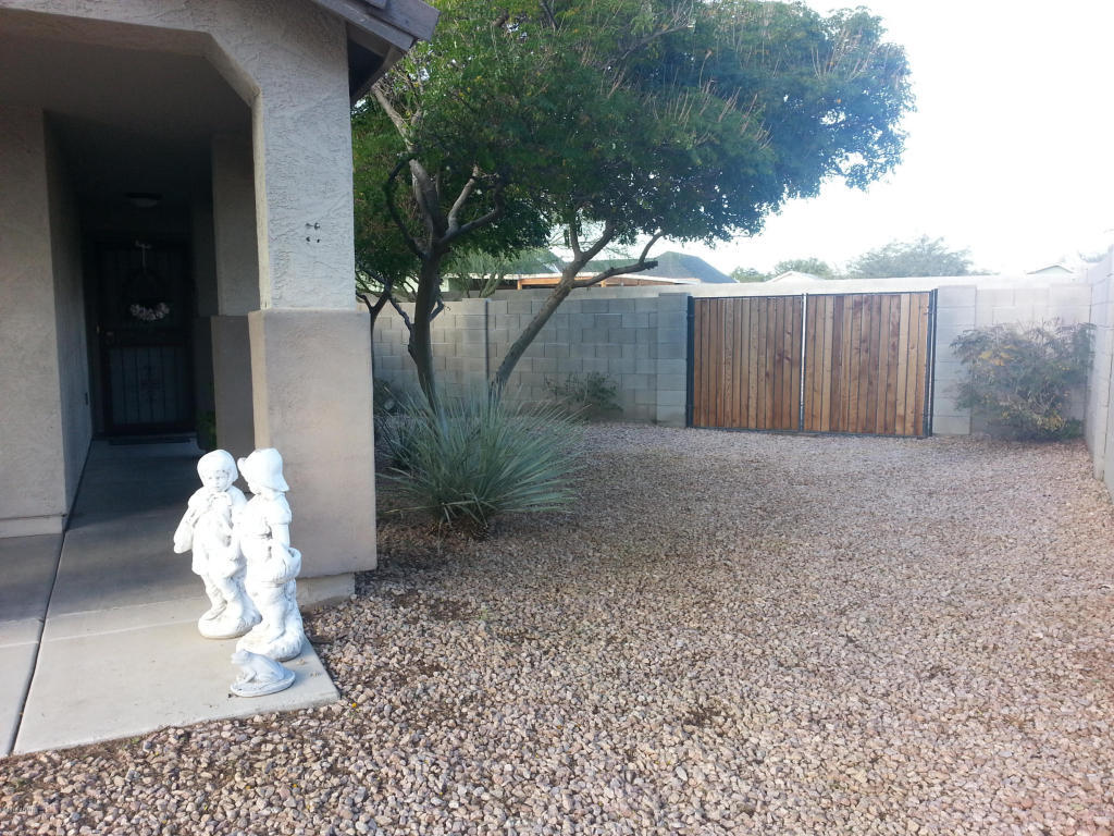 Property Photo: 10250 E Caballero Street AZ 85207