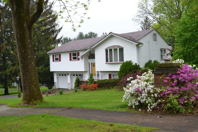 Property Photo: 253 Saw Mill Rd NJ 07508