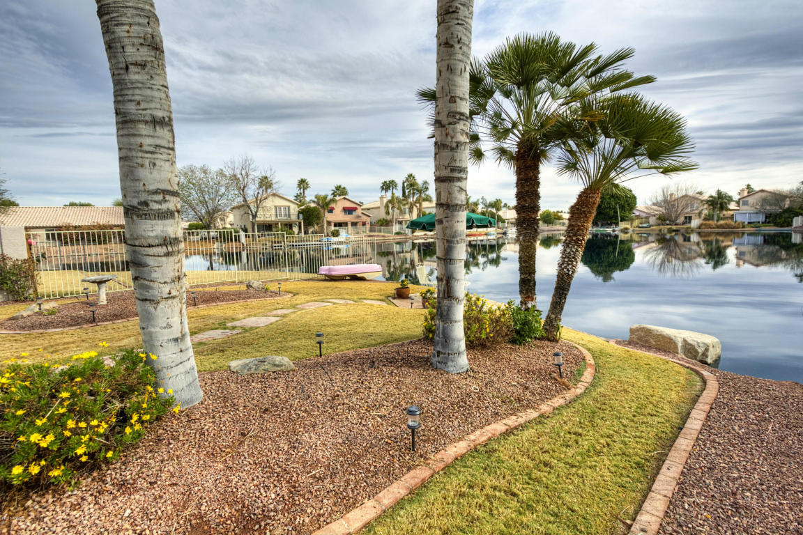 Property Photo: 1270 E Chicago Circle AZ 85225