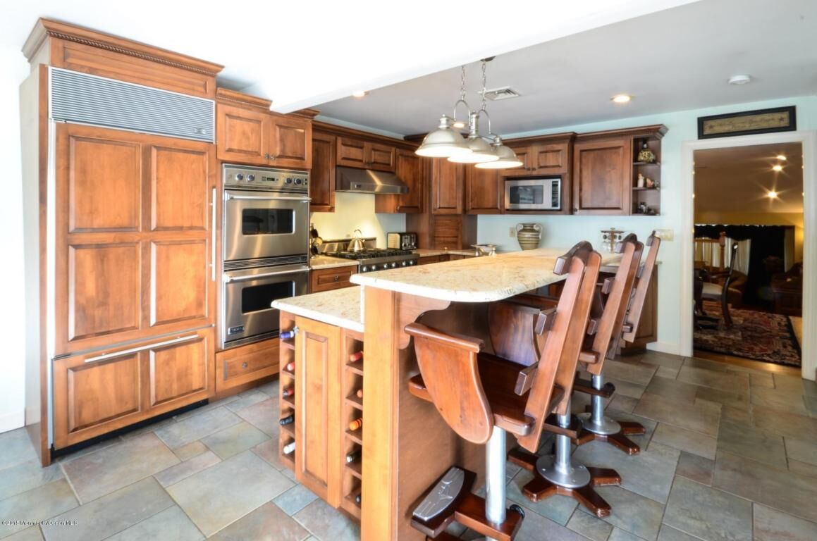 Property Photo:  60 Clearview Drive  NJ 07724 