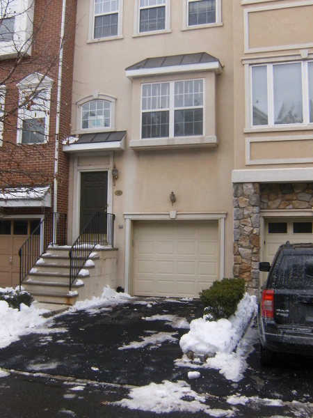 Property Photo:  32 Carrington Pl  NJ 07013 