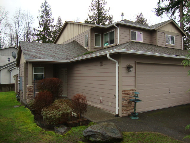 Property Photo:  14815 Meadow Rd 1  WA 98087 