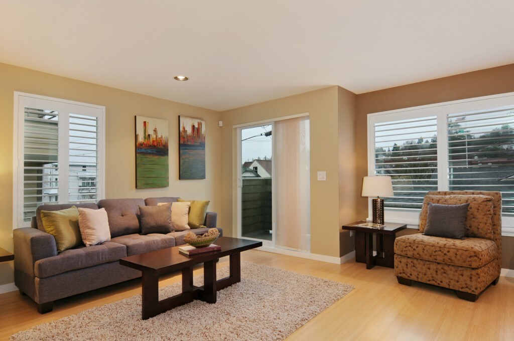 Property Photo: 3012 60th Ave SW A WA 98116