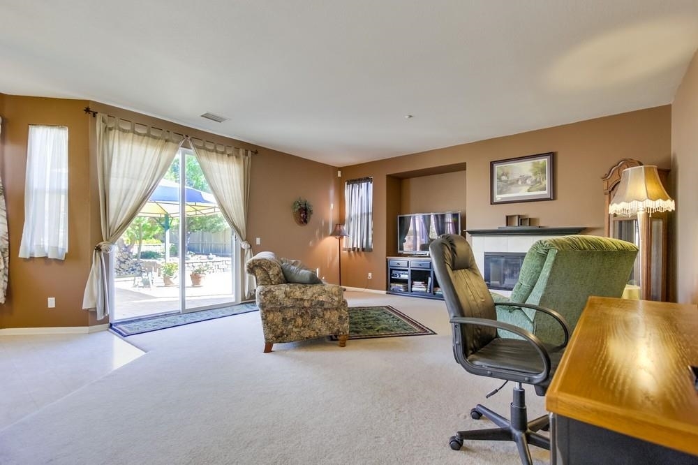 Property Photo: 11510 Lakeside Ave CA 92040