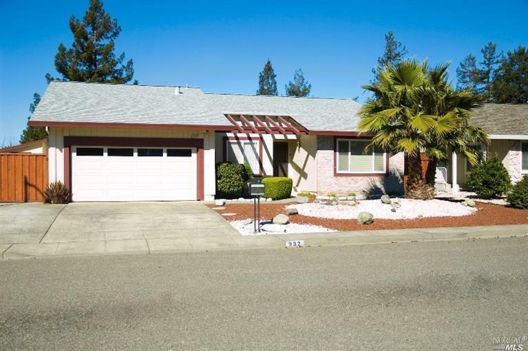 Property Photo:  932 Hudis Street  CA 94928 