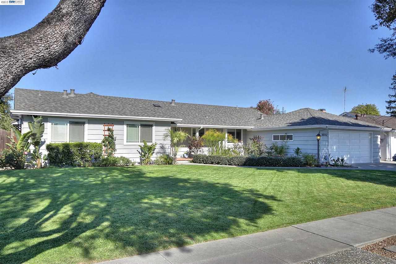 Property Photo:  38252 Kimbro St  CA 94536 