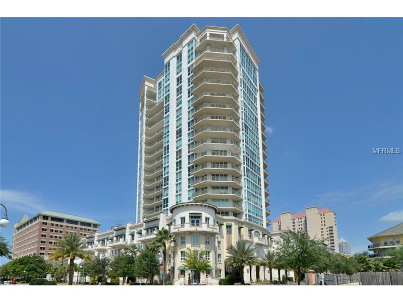 Property Photo:  450 Knights Run Avenue 105  FL 33602 