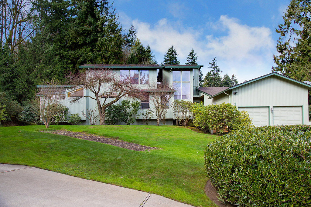 Property Photo: 4097 173rd Place SE WA 98008