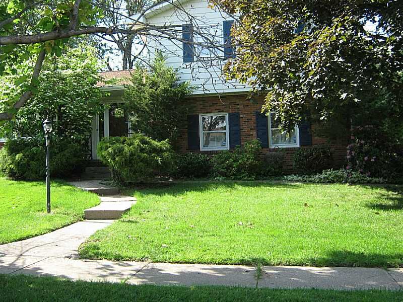 Property Photo: 2046 Berkshire Lane PA 16509