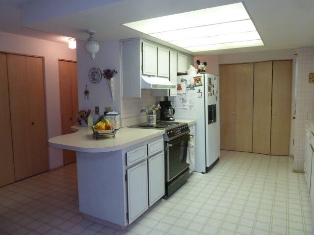 Property Photo:  6705 35th St W  WA 98466 