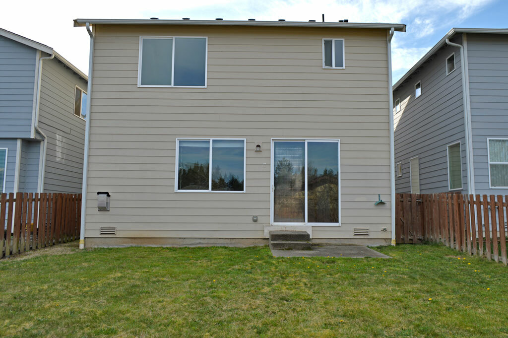 Property Photo:  19027 97th Av Ct E  WA 98375 