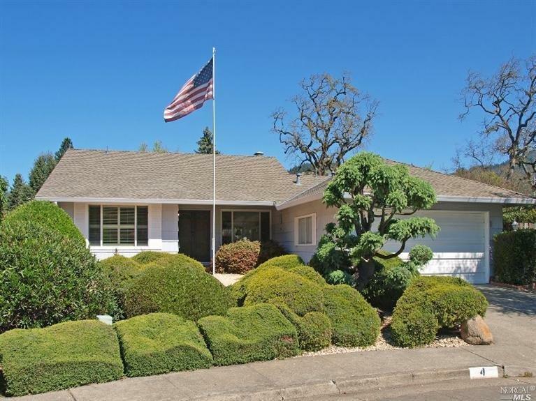 Property Photo: 4 Mockingbird Place CA 95409