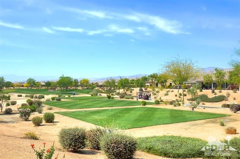 Property Photo:  81336 Avenida Colonias  CA 92203 