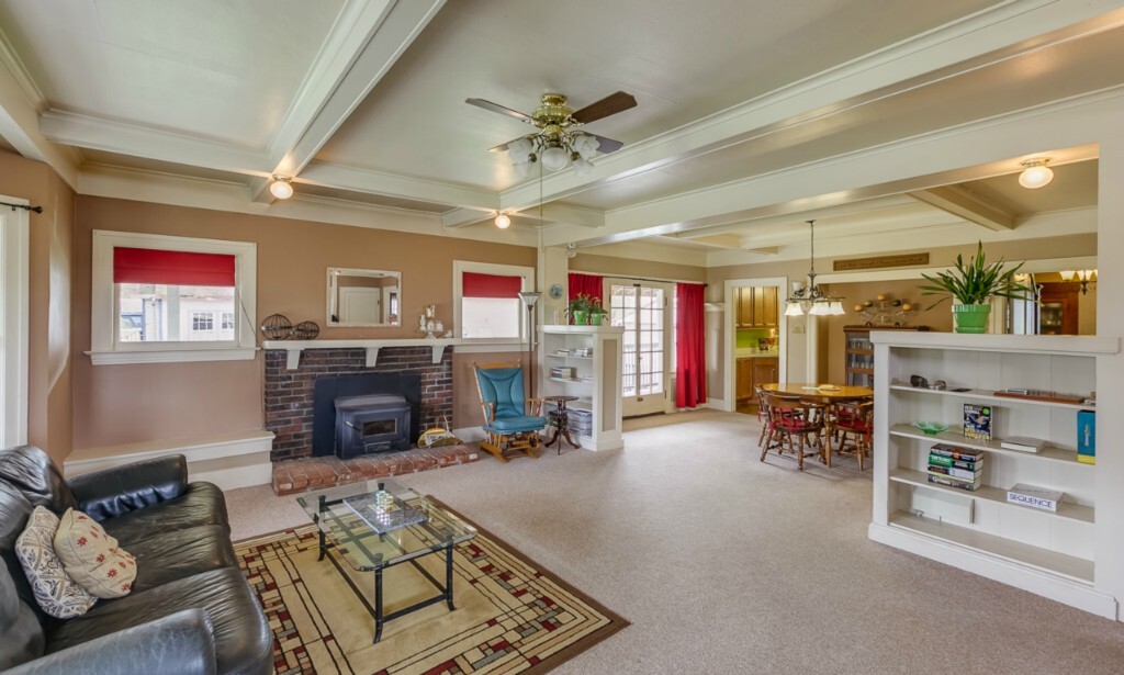 Property Photo:  27406 102nd Ave NW  WA 98292 