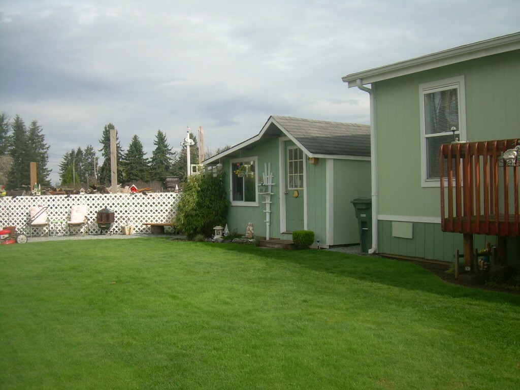 Property Photo:  1086 Mobile Lane 6  WA 98248 