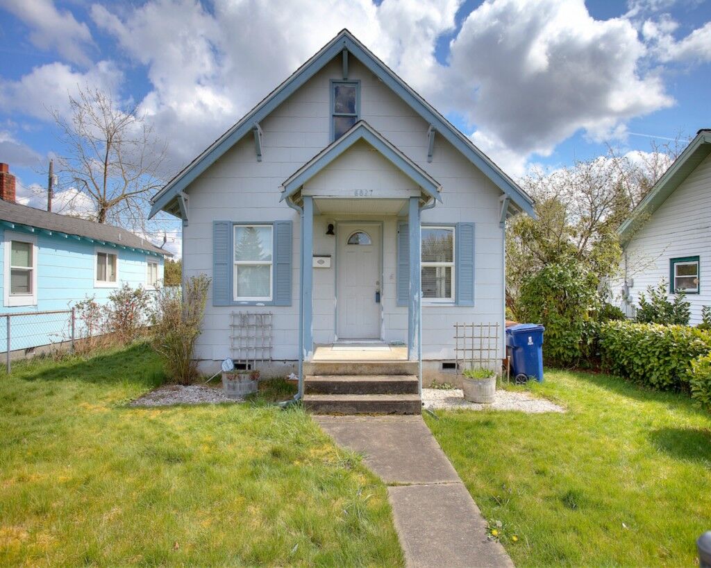 Property Photo: 6827 S Warner St WA 98409