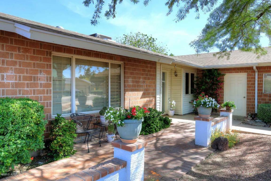 Property Photo: 8602 E Bonnie Rose Avenue AZ 85250