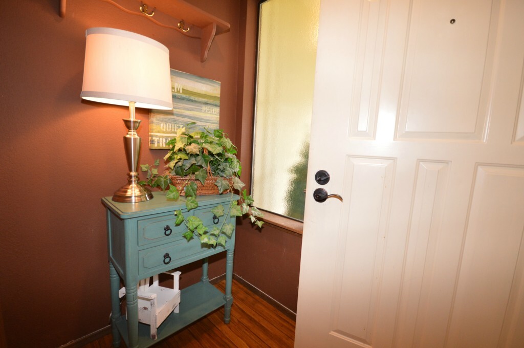 Property Photo: 11504 SE 173rd St 39 WA 98055