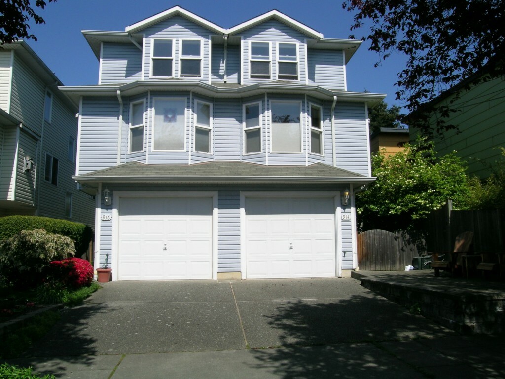 Property Photo: 916 NW 51st St WA 98107