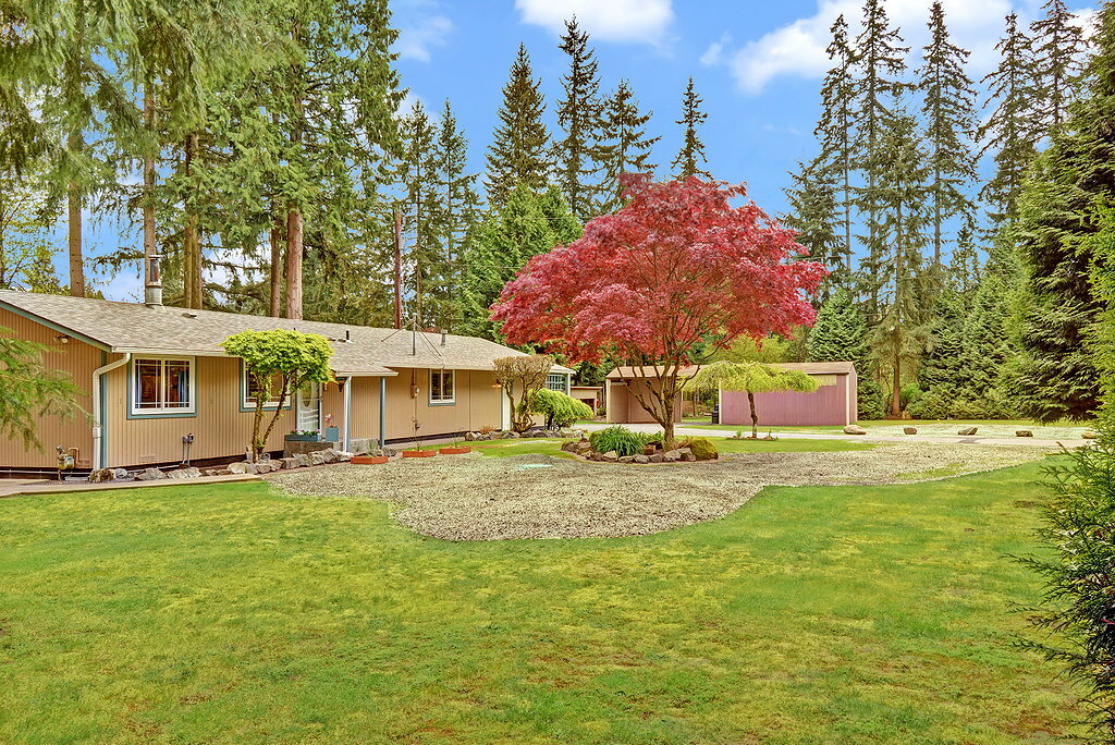 Property Photo: 23307 49th Ave SE WA 98021