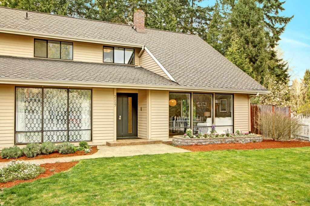 Property Photo:  2117 182nd Ave NE  WA 98052 