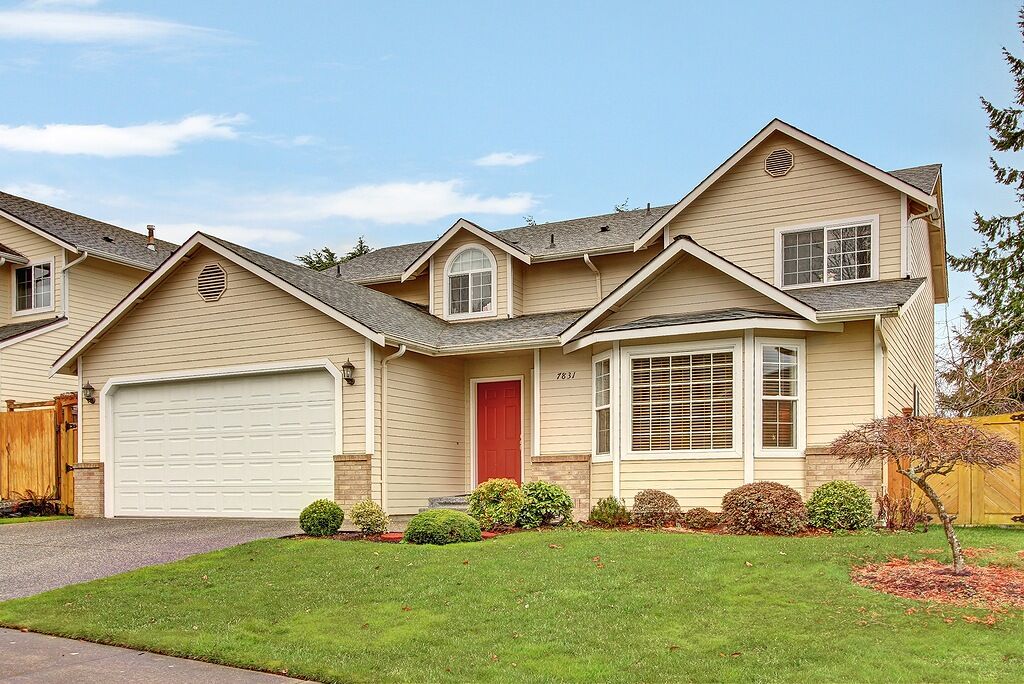 Property Photo: 7831 NE 148th St WA 98028