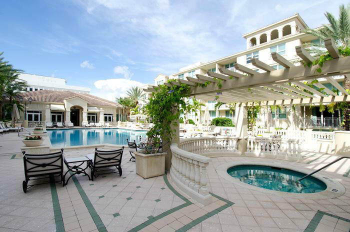 Property Photo: 99 SE Mizner Boulevard Ph 32 FL 33432