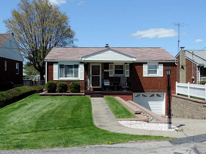 Property Photo: 116 Frandor Dr PA 15068