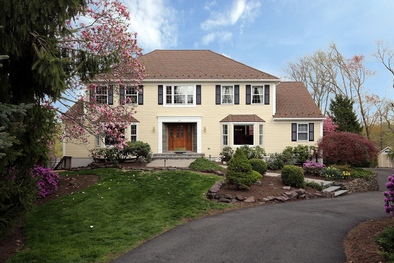 Property Photo:  33 Olde Town Ct  NJ 07924 