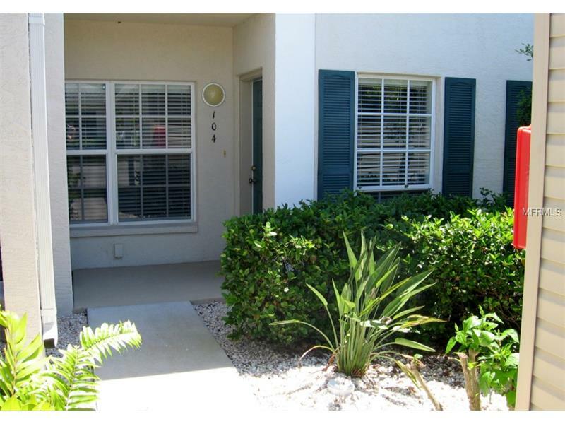 Property Photo:  885 Norwalk Drive 104  FL 34292 