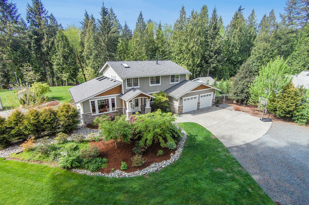 Property Photo:  14003 Bear Creek Rd NE  WA 98077 