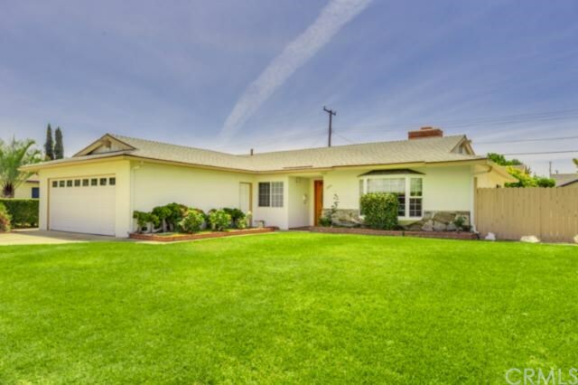 Property Photo:  1232 E Vanowen Avenue  CA 92867 